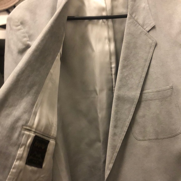 Kings Ridge cashmere jacket - Picture 2 of 4